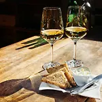 Konukevi Ferien Weingut Schneider Ellenz-Poltersdorf