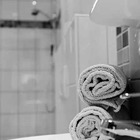 Ferien Weingut Schneider إيلينز-بولتيرسدورف