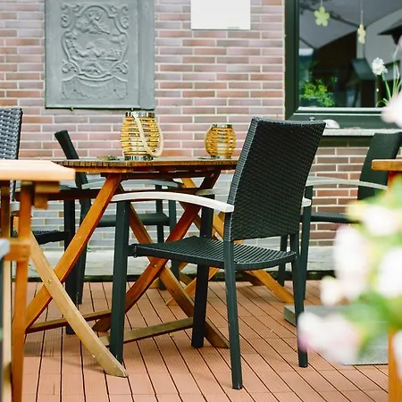 Ferien Weingut Schneider بيت ضيافة إيلينز-بولتيرسدورف